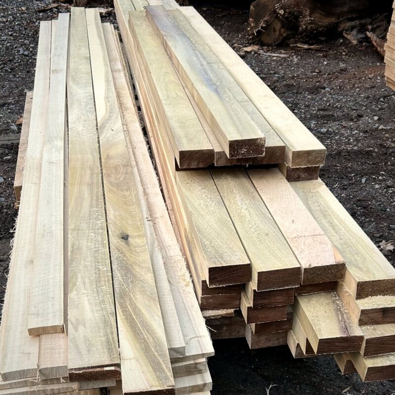Poplar Lumber — Kiln-Dried, Rough-Sawn